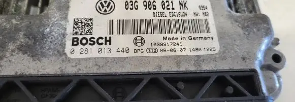 Volkswagen PASSAT B6 Engine control unit/module 03G906021NK 1039S17241 0281013440