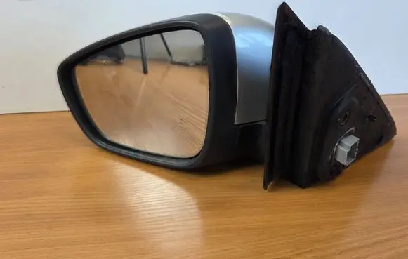 Ford Focus Front door electric wing mirror 212876439