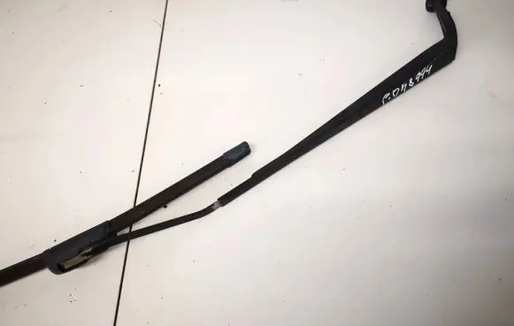 Toyota Corolla E120 E130 Front wiper blade arm