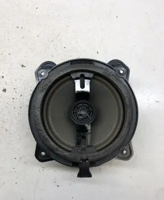 Audi A4 S4 B6 8E 8H Front door speaker 8H0035411