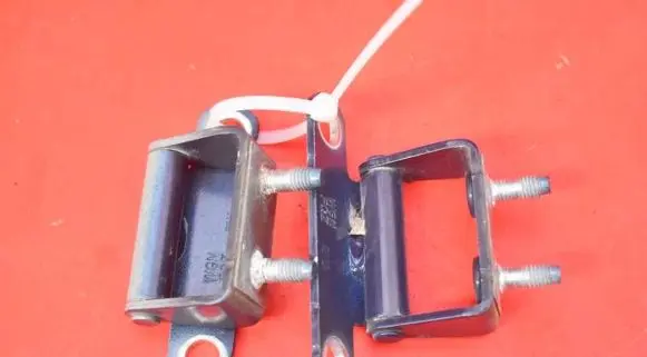 Hyundai i40 Tailgate/trunk/boot hinge