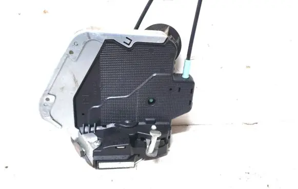 Lexus IS III XE30 Rear door lock