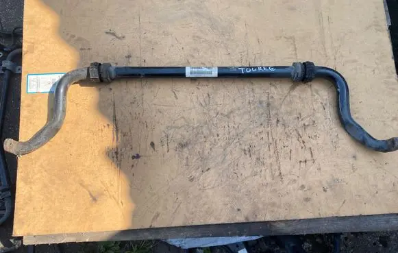 Volkswagen Touareg II Front anti-roll bar/sway bar 7L0411025H