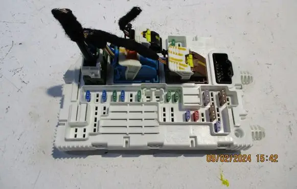 Opel Astra L Other interior part 9846631480