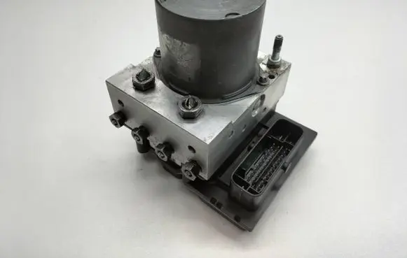 Hyundai Santa Fe ABS Pump 0265230762
