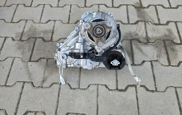 BMW X3 G01 Gearbox transfer box case 5A12593