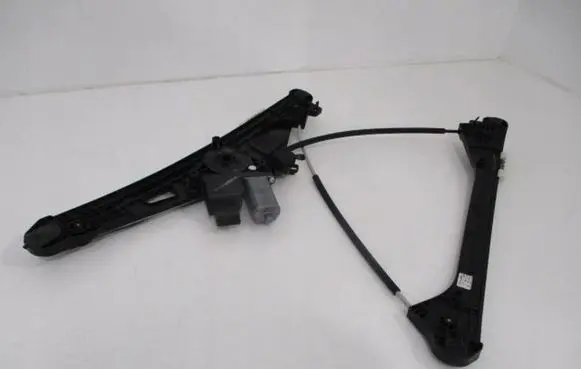 DS Automobiles 7 Crossback Front door window regulator with motor 9819535480