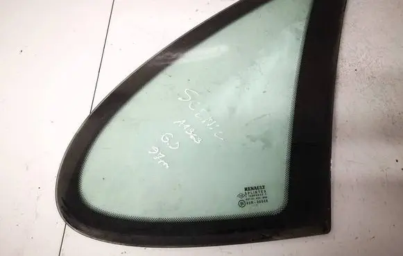 Renault Scenic I Rear side window as2