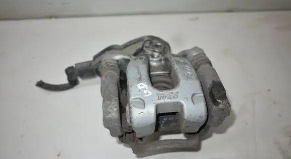 Peugeot 208 Rear brake caliper 9842295180