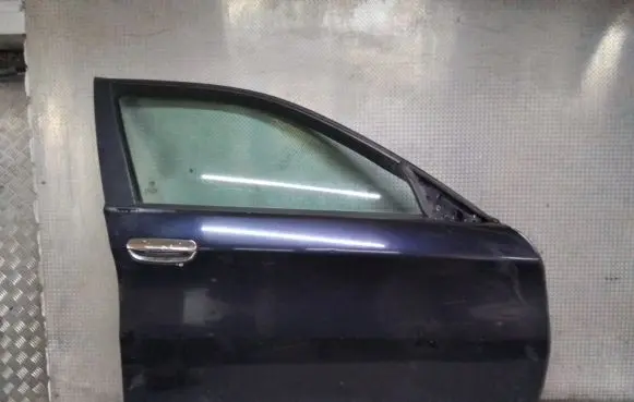 Alfa Romeo 166 Front door