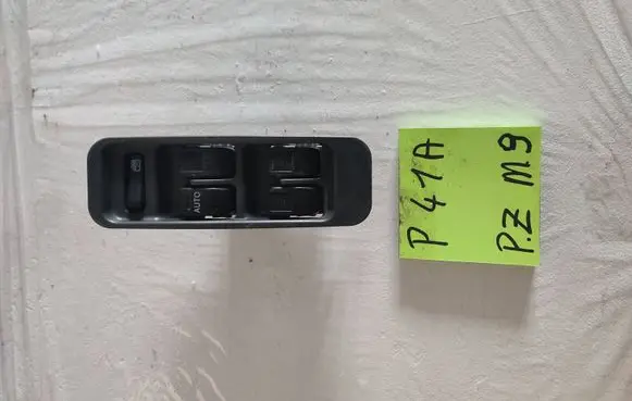 Daihatsu Sirion Electric window control switch HTDA000