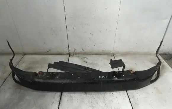 Chevrolet TrailBlazer Front bumper cross member 15174444
