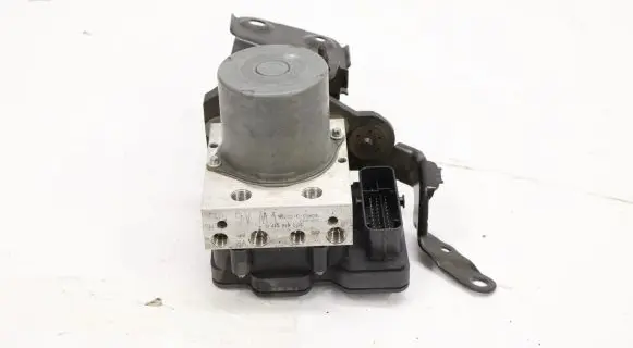 Audi A1 Master brake cylinder 2Q0614517G