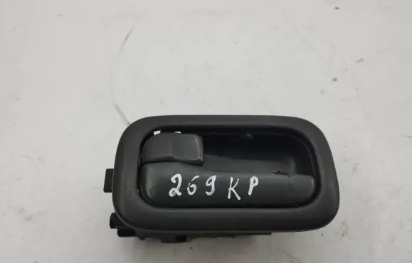Nissan X-Trail T30 Front door interior handle