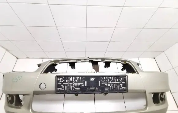 Mitsubishi Lancer VIII Front bumper 6400b226 229zz