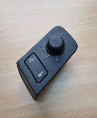Volkswagen Touran I Wing mirror switch 1T1959552