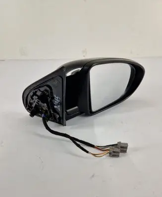Nissan Qashqai Front door electric wing mirror 
