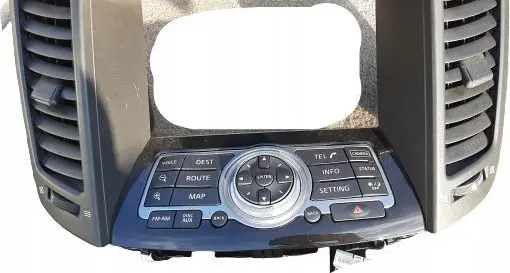 Infiniti FX Head unit multimedia control FX30D