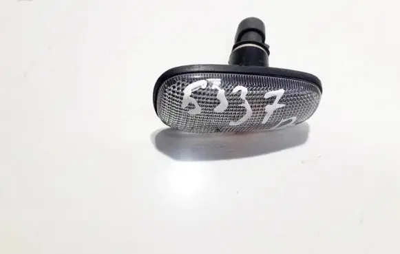 Opel Zafira A Front fender indicator light 90560403
