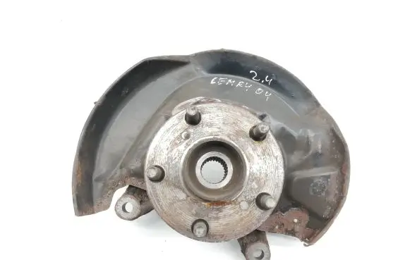 Toyota Camry Front wheel hub