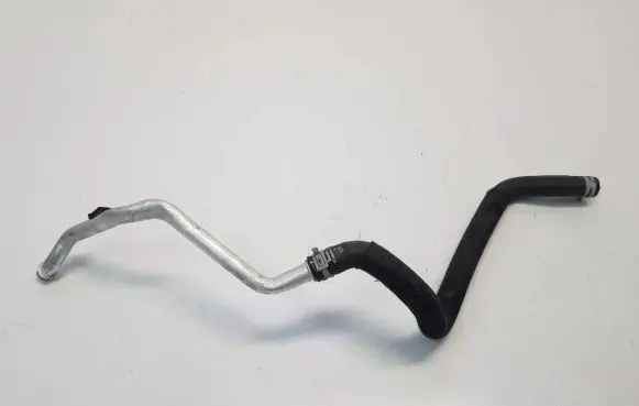 Renault Captur II Engine coolant pipe/hose