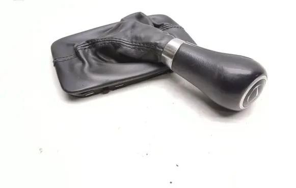 Mercedes-Benz C W204 Gear lever shifter trim leather/knob A2042677510