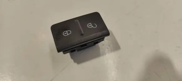 Volkswagen Golf Plus Central locking switch button 5M2962125