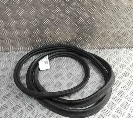 BMW iX1 Trunk rubber seal (body) 9450458