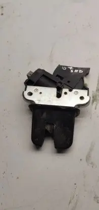 Audi A4 S4 B7 8E 8H Tailgate/trunk/boot lock/catch/latch 4f5827505D