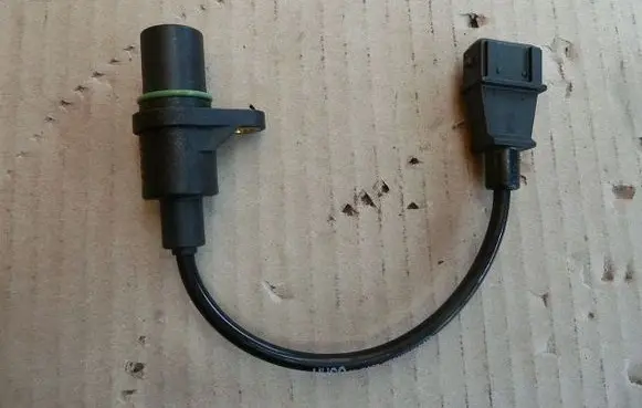 Hyundai XG Crankshaft position sensor 138160