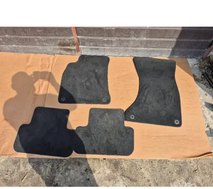 Audi A5 8T 8F Car floor mat set 8K0864450B S5C730AEQA5
