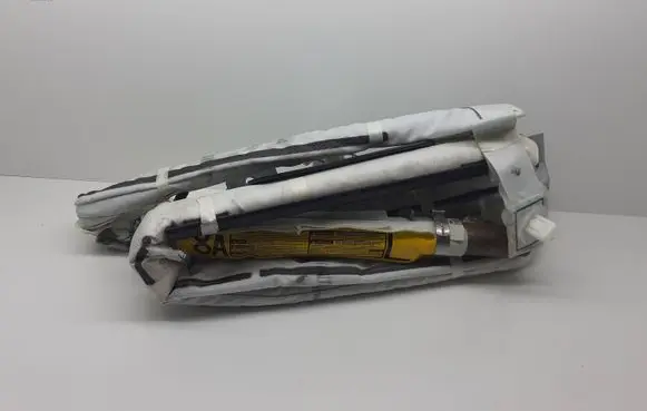 Lexus CT 200H Roof airbag 6211897