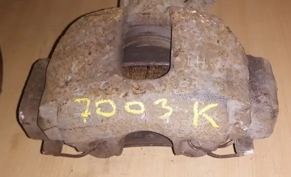 Volvo V70 Front brake caliper