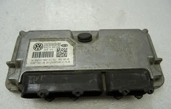 Volkswagen Golf VI Engine control unit/module ECU 03C906024BD