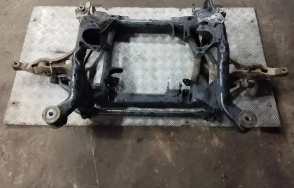 Mercedes-Benz ML W164 Front subframe