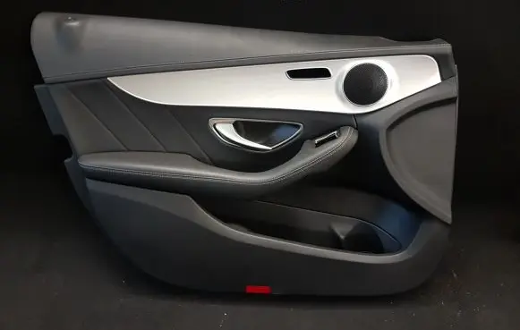 Mercedes-Benz C W205 Front door card panel trim 30918361