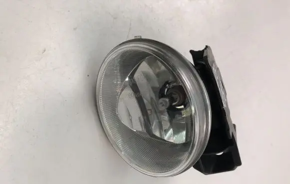 Toyota Prius (XW20) Front fog light 1331403BPL