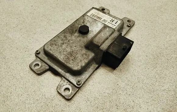 Nissan Qashqai Gearbox control unit/module EMU10000NF1 EMU10000N