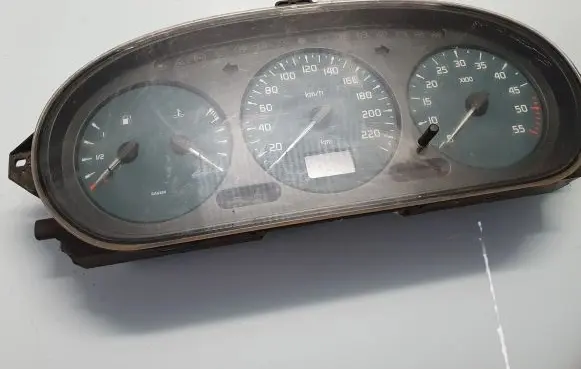 Renault Scenic I Speedometer (instrument cluster) 215781612A