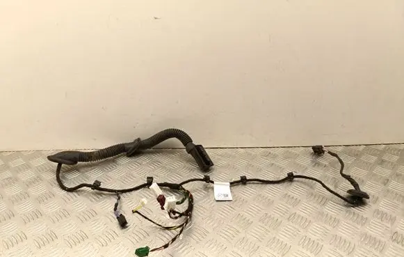 Mercedes-Benz EQA Rear door wiring loom A2475401810