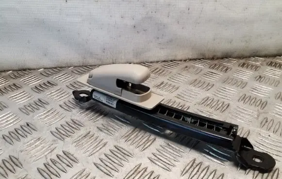 Jeep Grand Cherokee (WK) Seat belt adjustment rail 0XE258D1AC