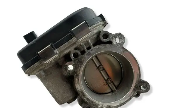 Audi A3 S3 8V Throttle body valve 04E133062Q