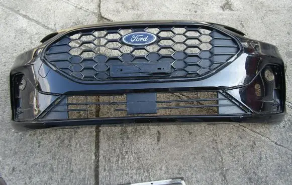 Ford Focus Front bumper NX7B17C831SA