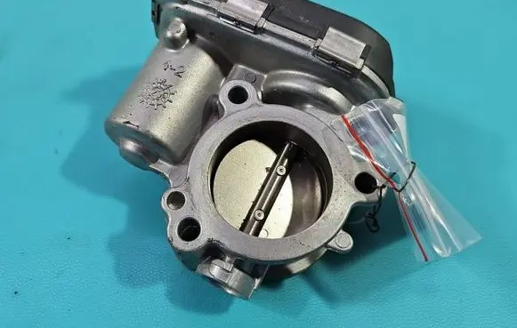 Skoda Fabia Mk4 (6VA) Throttle body valve 05C133062 IMPRK1605935