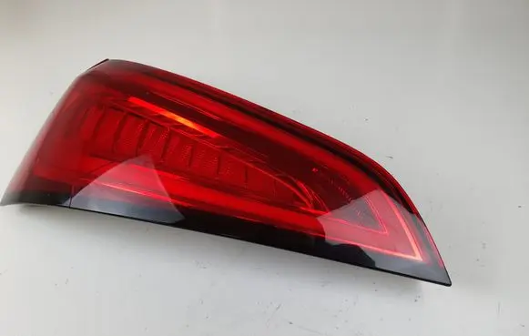 Audi Q5 SQ5 Tailgate rear/tail lights 8R0945093D