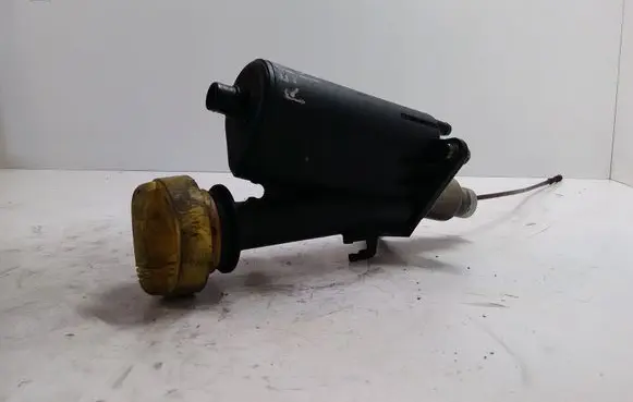 Renault Trafic II (X83) Oil fill pipe 8200140763