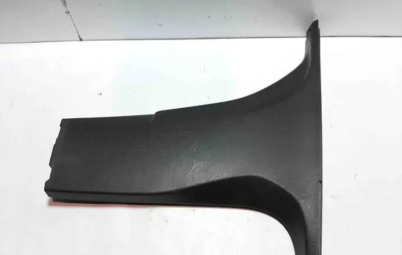 (B) pillar trim (top)