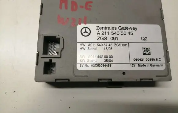 Mercedes-Benz E W211 Gateway control module A2115405645 A2115405745 A2114420000