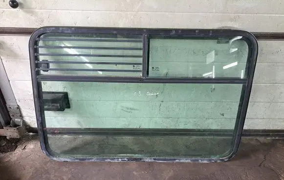 Fiat Ducato Rear side window 43R0049412 43R005177