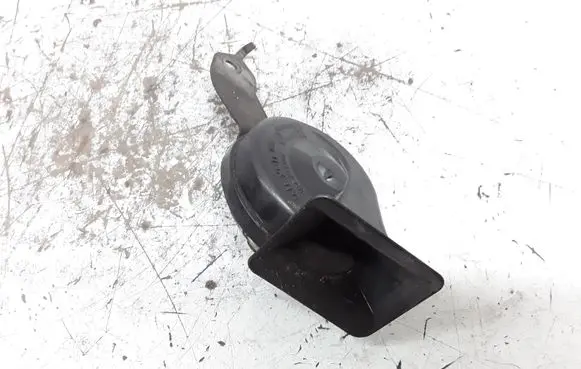 Mazda 3 I Horn signal E20092018
